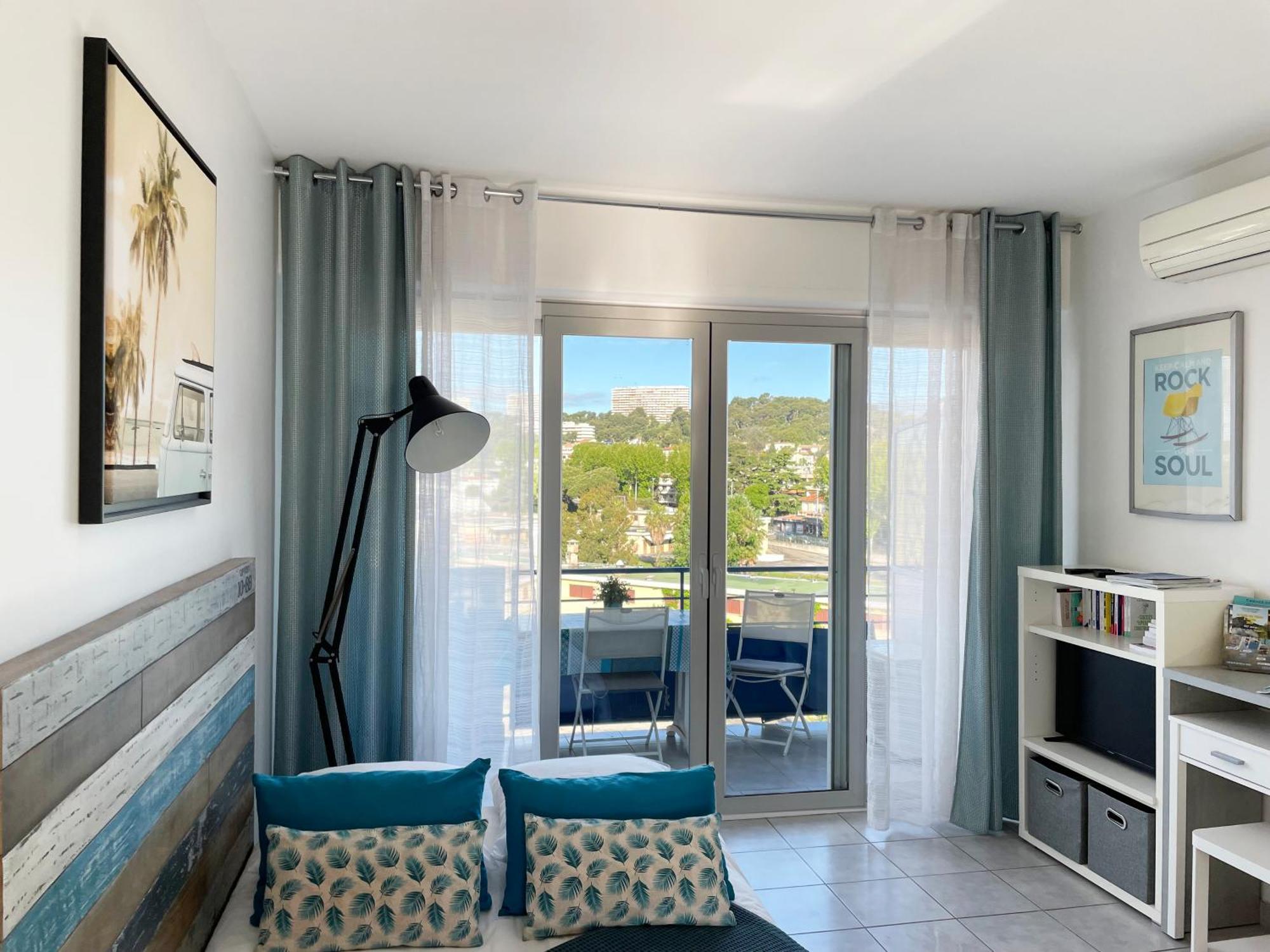 Plage Et Hippodrome Cagnes-sur-Mer Esterno foto
