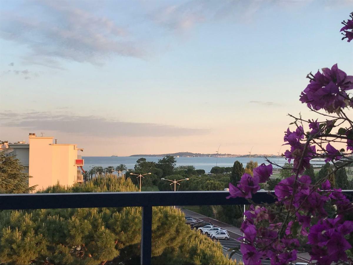 Plage Et Hippodrome Cagnes-sur-Mer Esterno foto