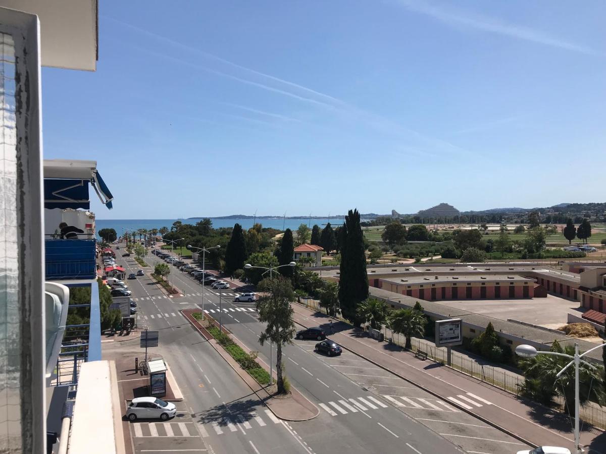 Plage Et Hippodrome Cagnes-sur-Mer Esterno foto