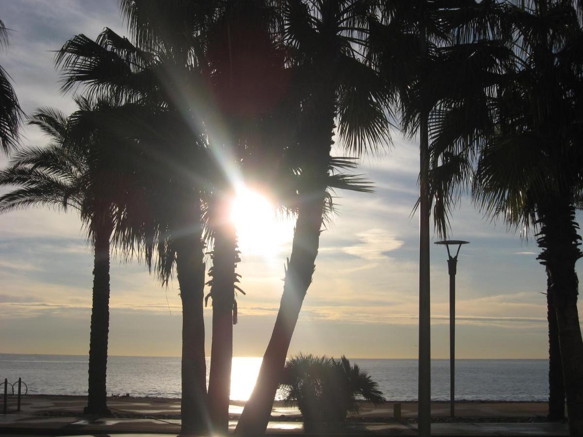 Plage Et Hippodrome Cagnes-sur-Mer Esterno foto